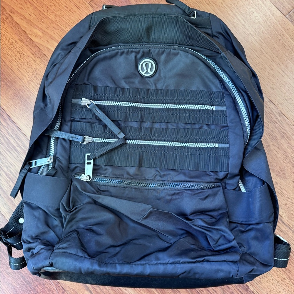 lululemon athletica black backpack